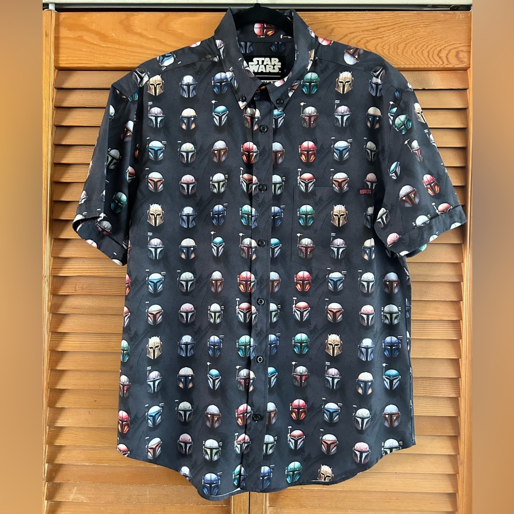RSVLTS Star Wars Mandalorian Mens's Short Sleeve Shirt - Picture 2 of 6